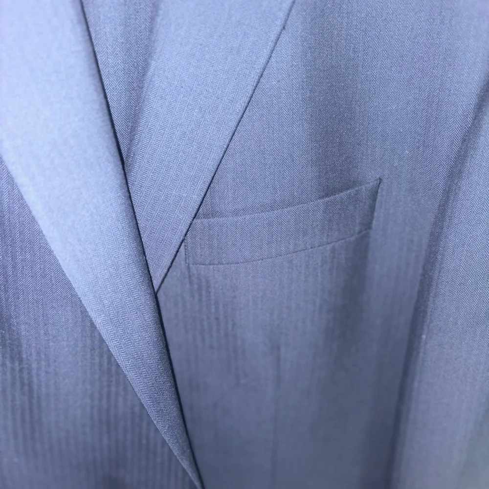 Men's Blue suit - Picture 2 of 6